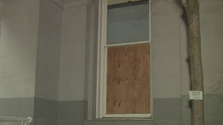 Man Arrested After 4 Windows Broken At State Capitol