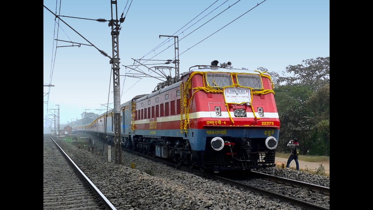 [HD] Roller Coaster SRC WAP-4's at their best greeting each other !!!