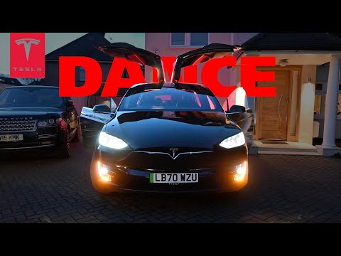 Tesla Model X - Secret Dance and Light Show Easter Egg