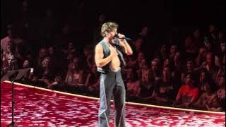 Nailed It? Benson Boone Does A Classic! “My Way” - Live In Las Vegas!