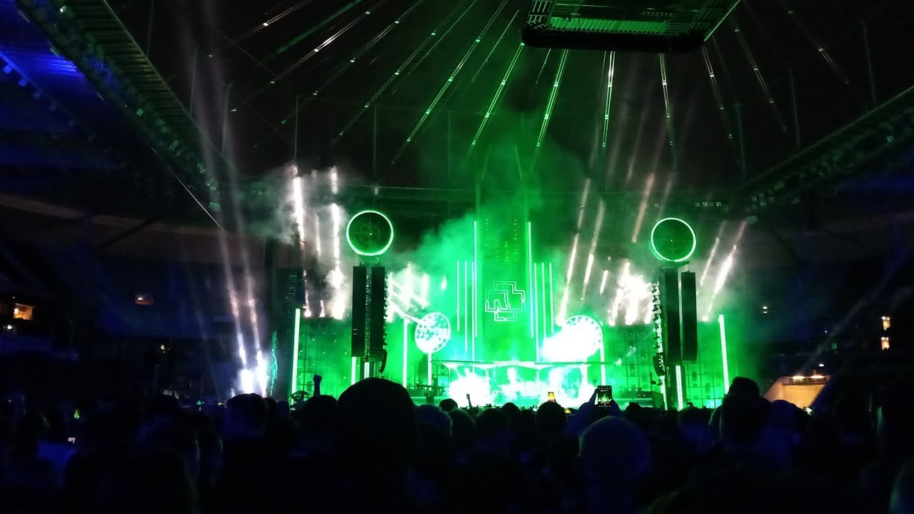 Rammstein- Du riechst so gut Live Frankfurt 2024 - YouTube