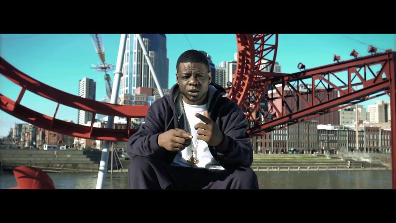 malaki-3d-believer-official-music-video