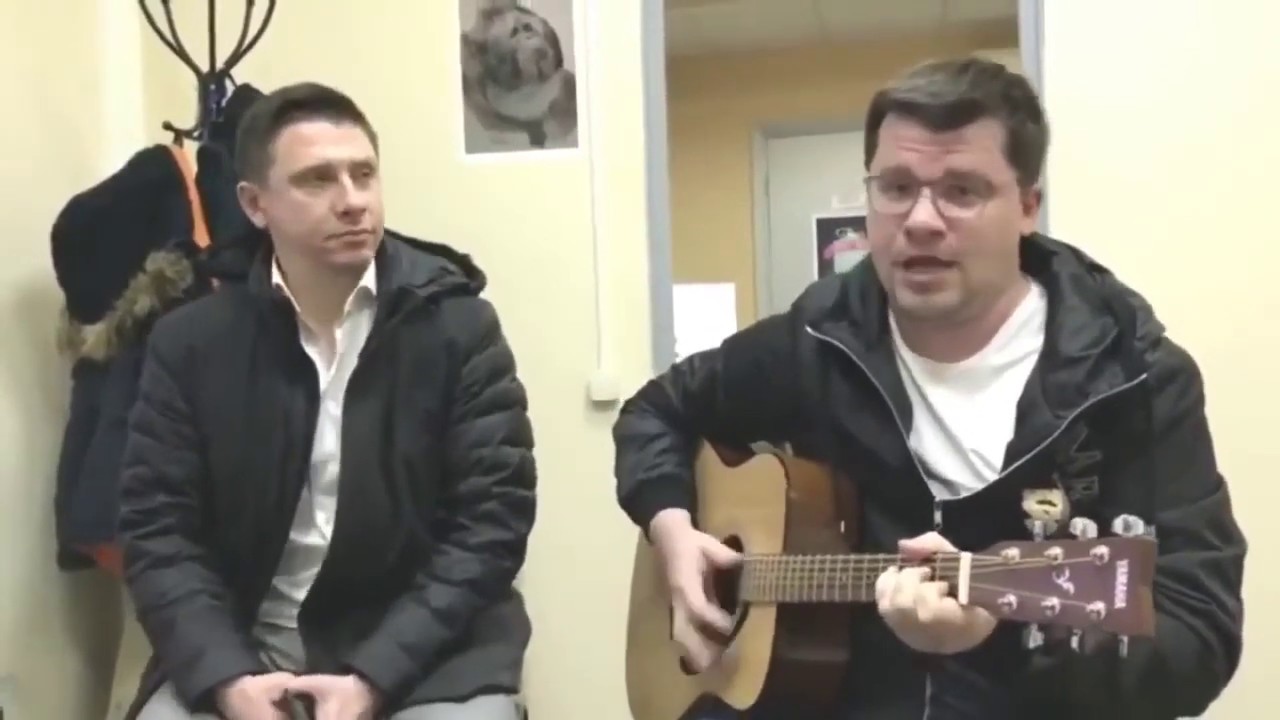 Эдуард Суровый - слезы лады (брайтон) - YouTube