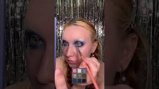 The BEST BLUE Eyelook