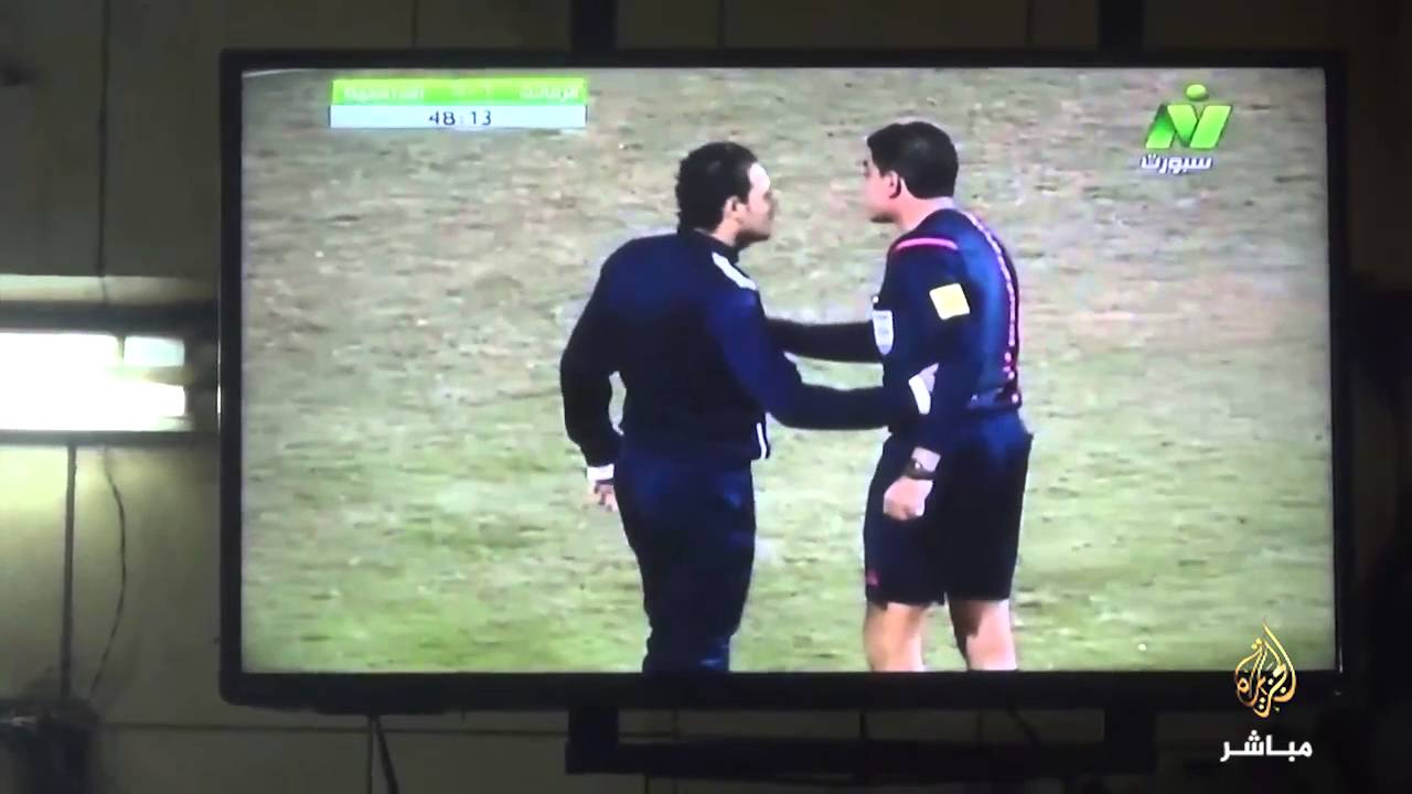 #شاهد .. ماتش الزمالك والداخلية من احد المقاهى
