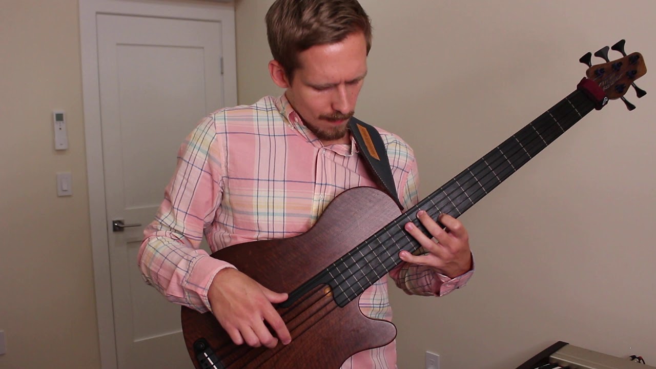 Jeff Dingler Fretless Bass Solo - Bach Cello Suite 2 Prelude