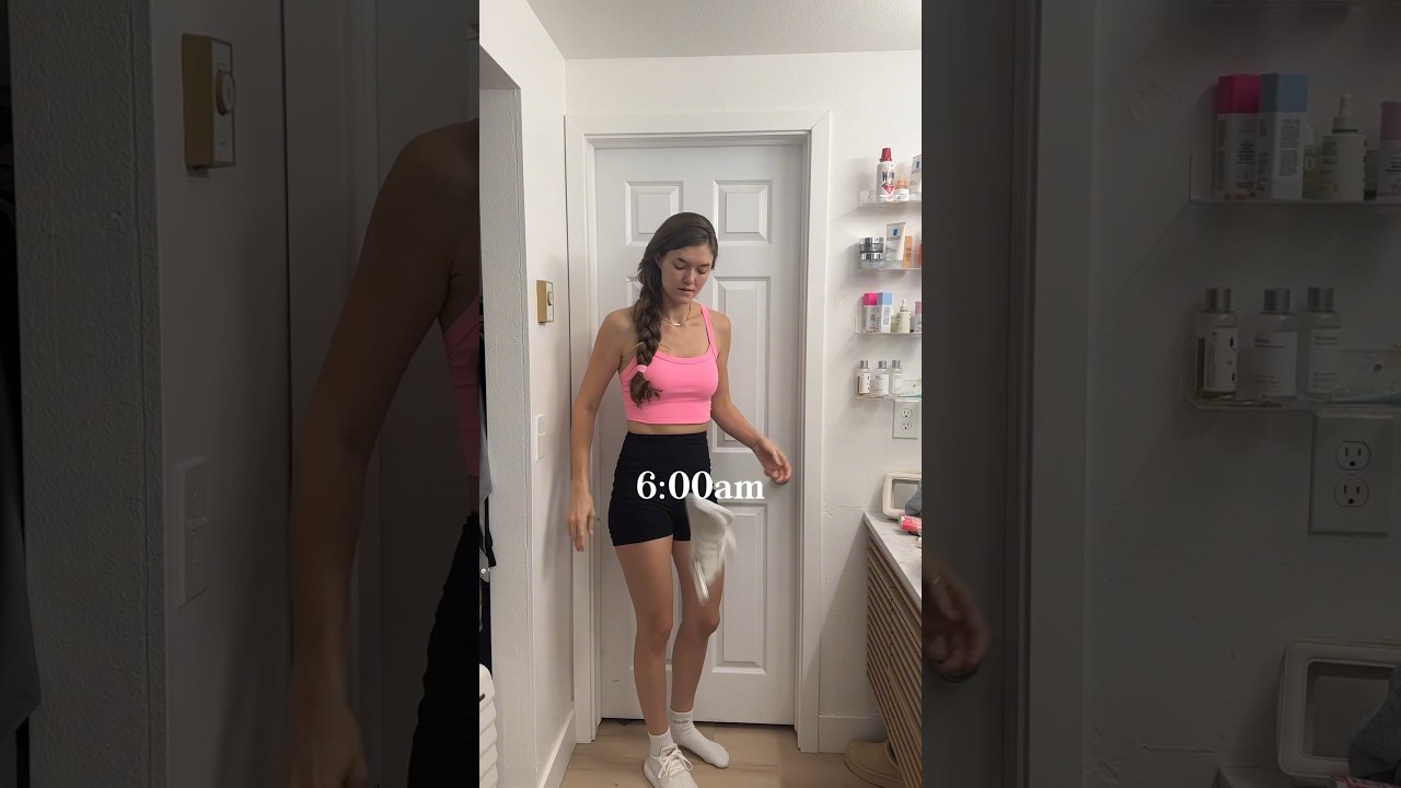 Early morning workout before my kids wake up 💕👀