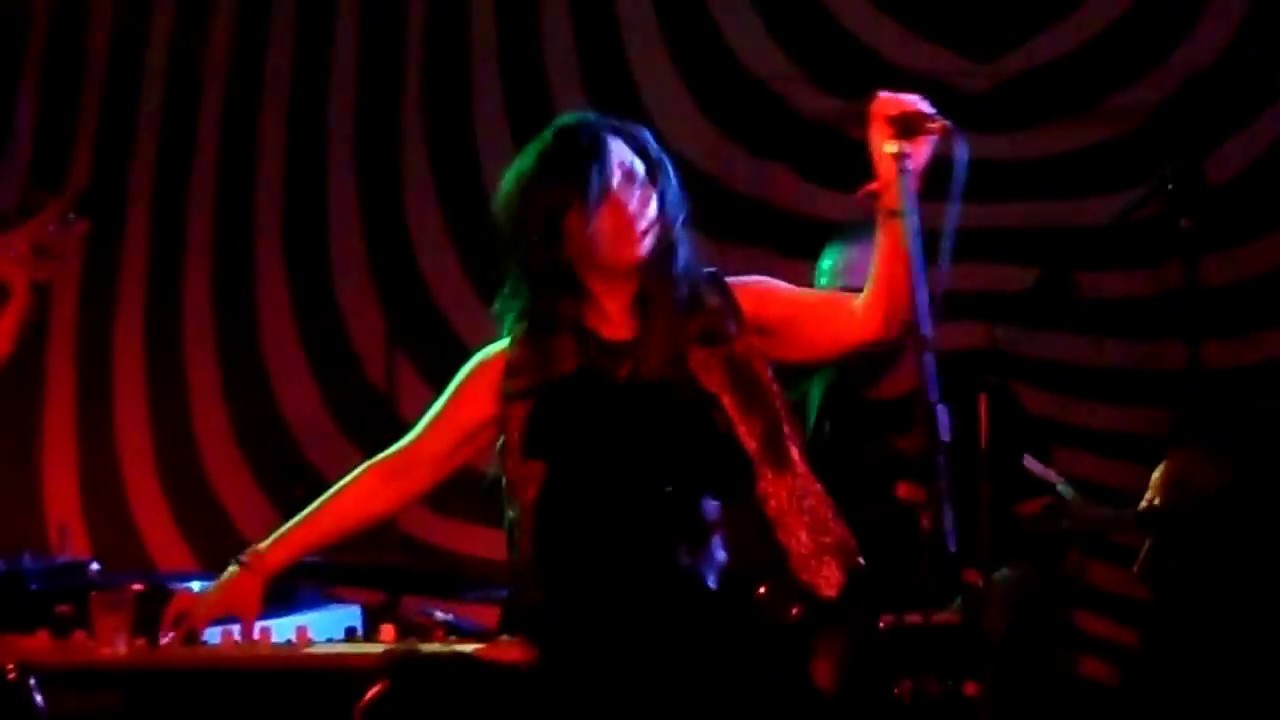 SUFRIENDO Los Mustang 66 en el Foro Bizarro