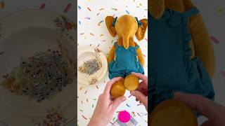 How to get nice round paw pads for stuffed toys. #sewinghacks #ricracpatterns #elephantsewingpattern