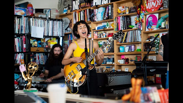 Haley Heynderickx: Tiny Desk Concert