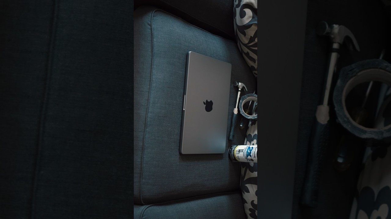 Wrapping Of The MacBook Pro M2 