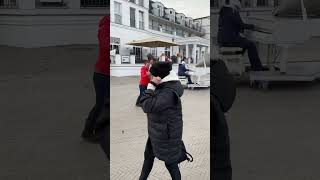 Lars & Nicole Spontane Tanzeinlage Im Urlaub