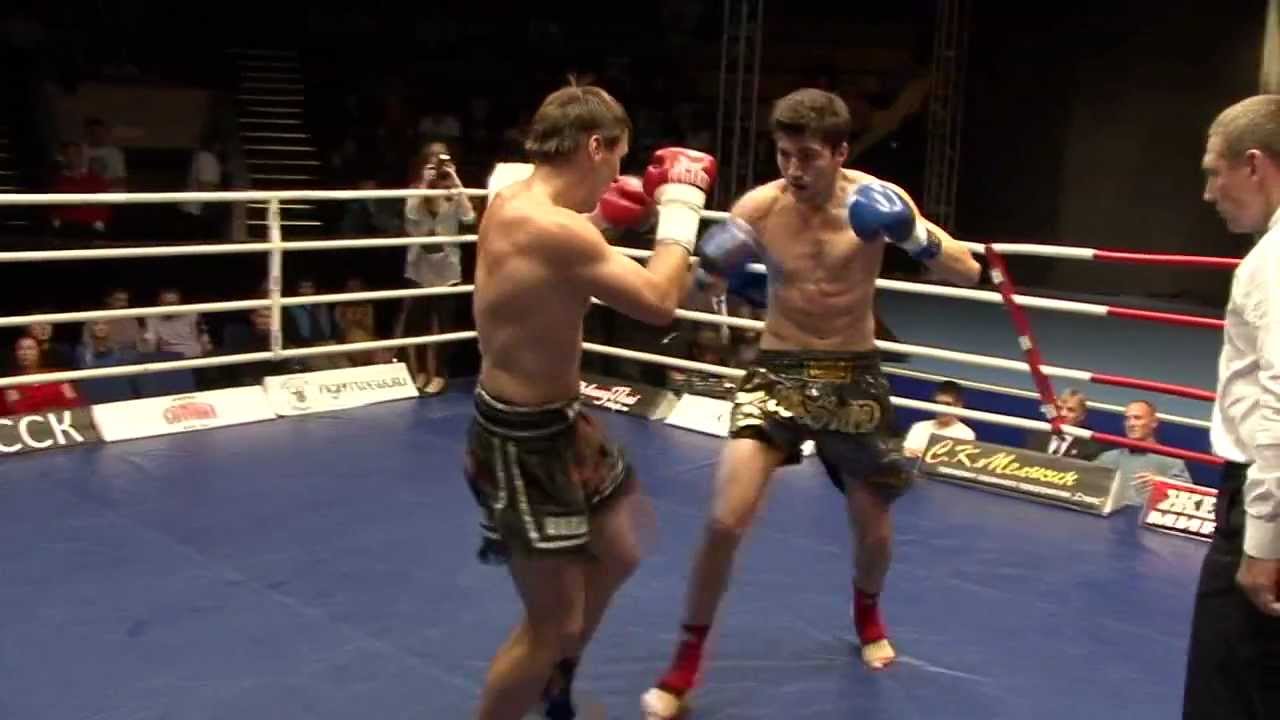 ВАЛЕНТИН РЫБАЛКО VS АЛИМ НАБИЕВ боксерские перчатки