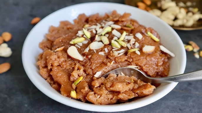 व्रत के लिए सिंघाङे के आटे का हलवा | Singhare aate ka halwa | Vrat Recipe | Falahari halwa - YouTube