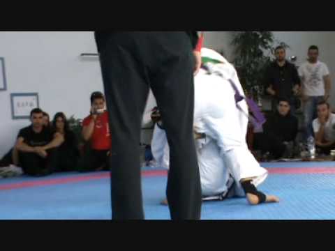 ATHENS BJJ GI CHALLENGE 2010 -70kg purple to black...