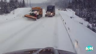 Видео Дальнобойщики. Профессиональные водители фур!(Как держать ситуацию под контролем) (автор: Punisher Channel)
