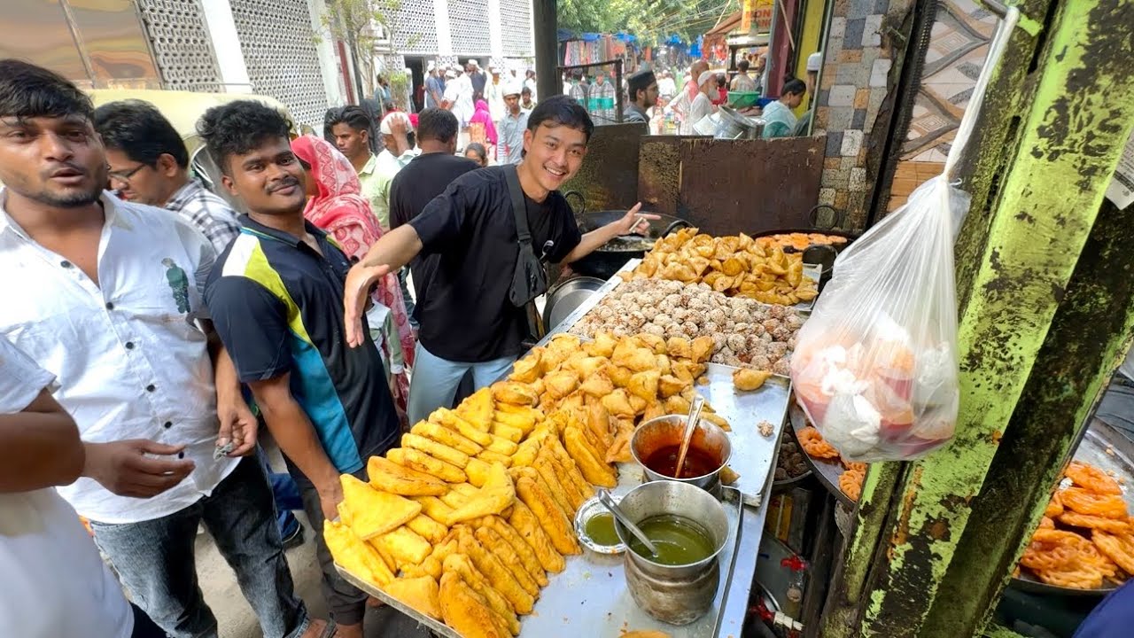 SEMUA GORENGAN SEBANYAK INI DIOBRAL TINGGAL PILIH,COBAIN SEMUANYA,ORANG” INDIA SAMPE HERAN LIATIN😂