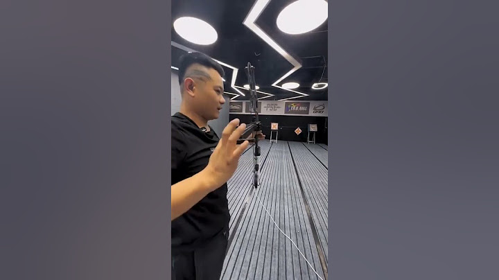 Compound bow fits 6 arrows magazine to shoot🎯 #bowandarrow #compoundbow #archerygame #shootinggames