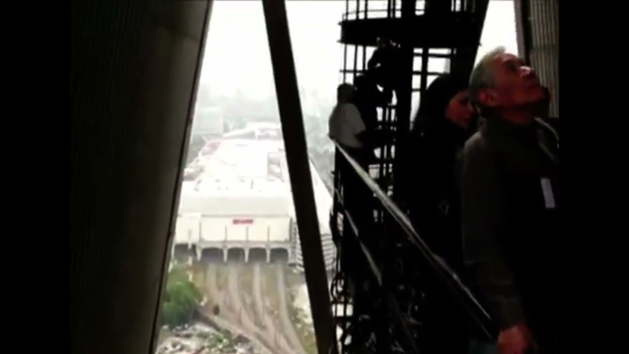 Concierto de campanas de carrillón de la Torre insignia 50 años 21 noviembre 2014 video completo 