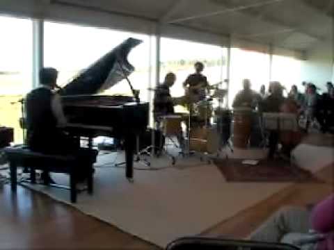 Mike Lindup Live at Crear - Lasso the Moon