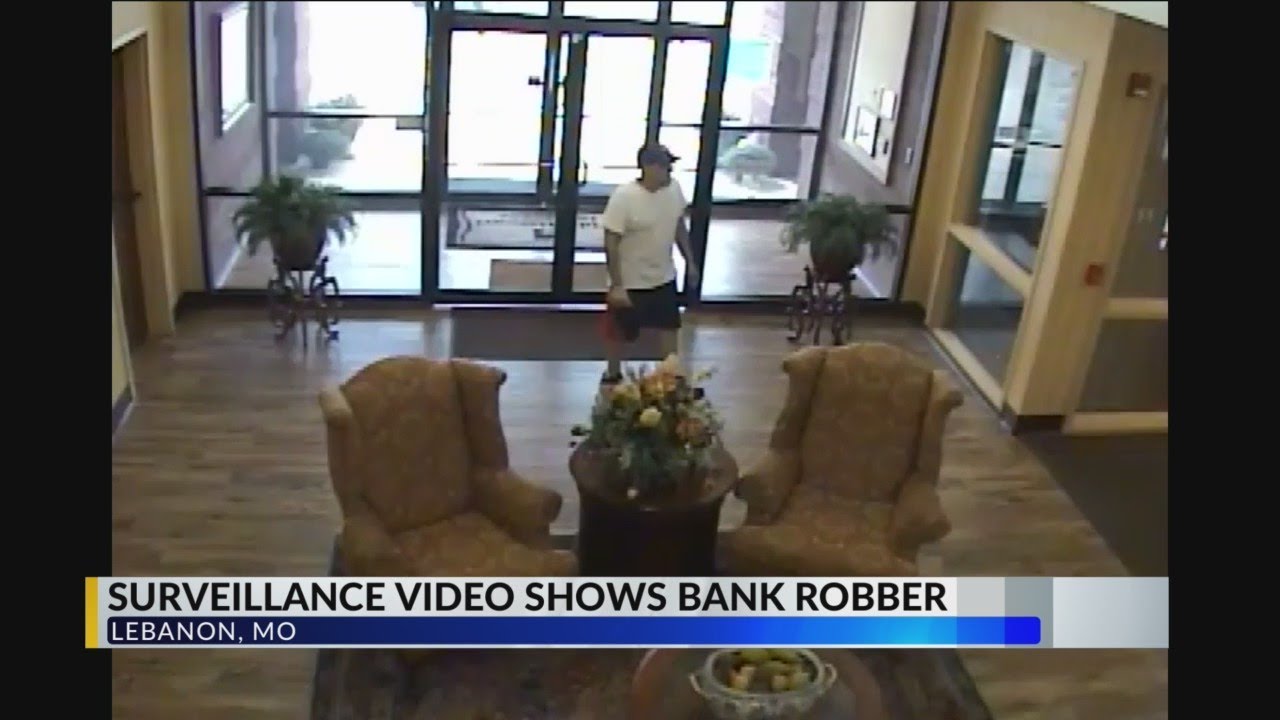 Police Searching for Suspect in Lebanon Bank Robbery - YouTube