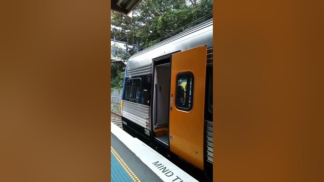 Bomaderry only 2 car shuttle train arrived at Kiama NSW Australia 2023 YouTube