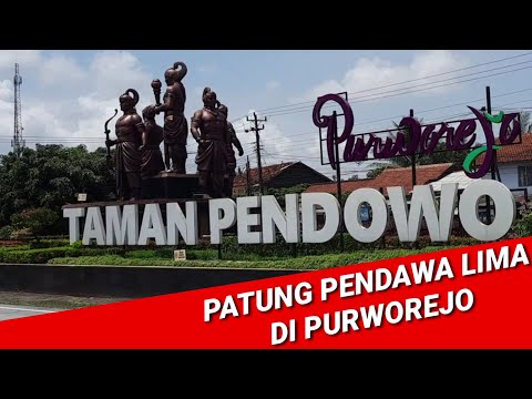 Taman pendowo dengan patung pendowo limo