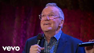 Mark Lowry - Soon and Very Soon (Live) (Official Music Video)