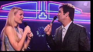 Video thumbnail of "Gwyneth Paltrow & Huey Lewis - Cruisin'"