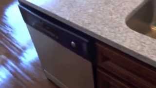 Huge 1 or 2 Bedroom Apartment in Overland Park, Leawood! KC300b