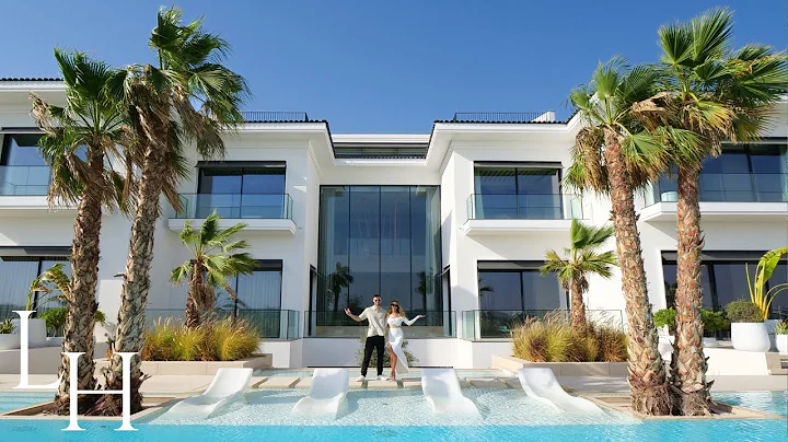 Inside a $52,000,000 Modern Mansion On The Market In This Billionaire City