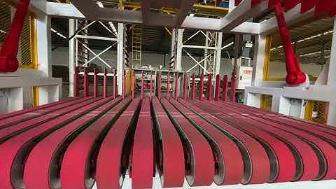 Synchronous down press cutting machine for clay hollow blocks and solid bricks cutting