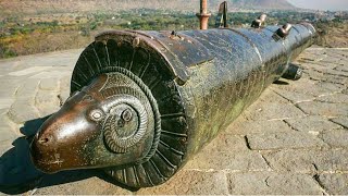 Top 5 Mysterious Artifacts The Prove Aliens Are Real