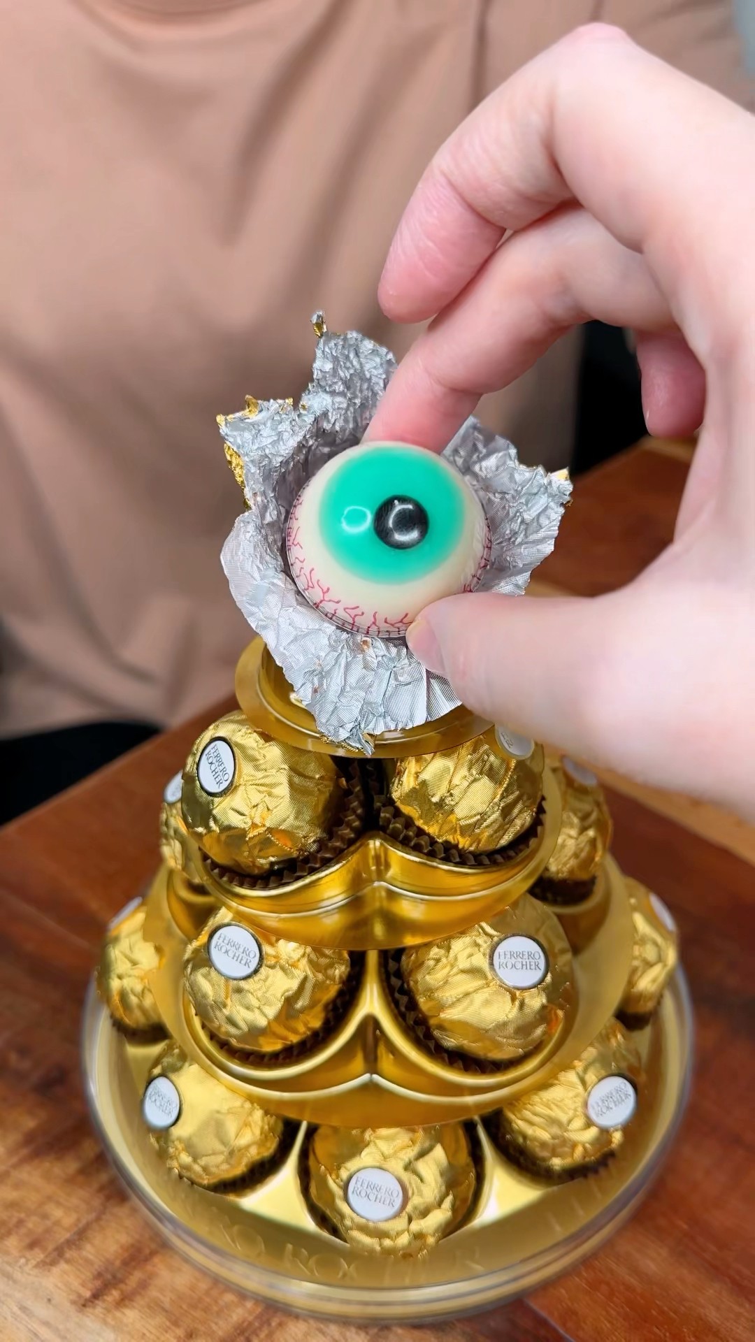 How to make the best CHOCOLATE surprise for your sibling☺️❤️?| CHEFKOUDY