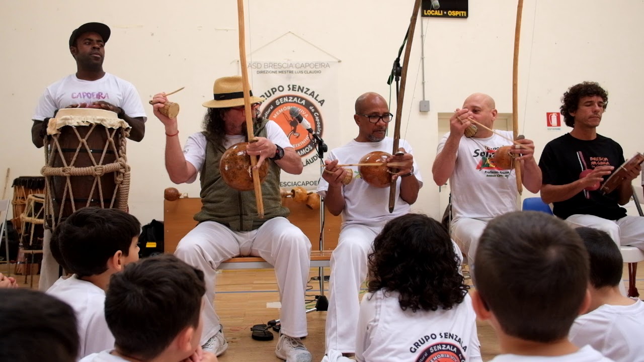 Mestre Toni Vargas (Saudade,noite sem lua) Mestre Ramos (povo de Aruanda)