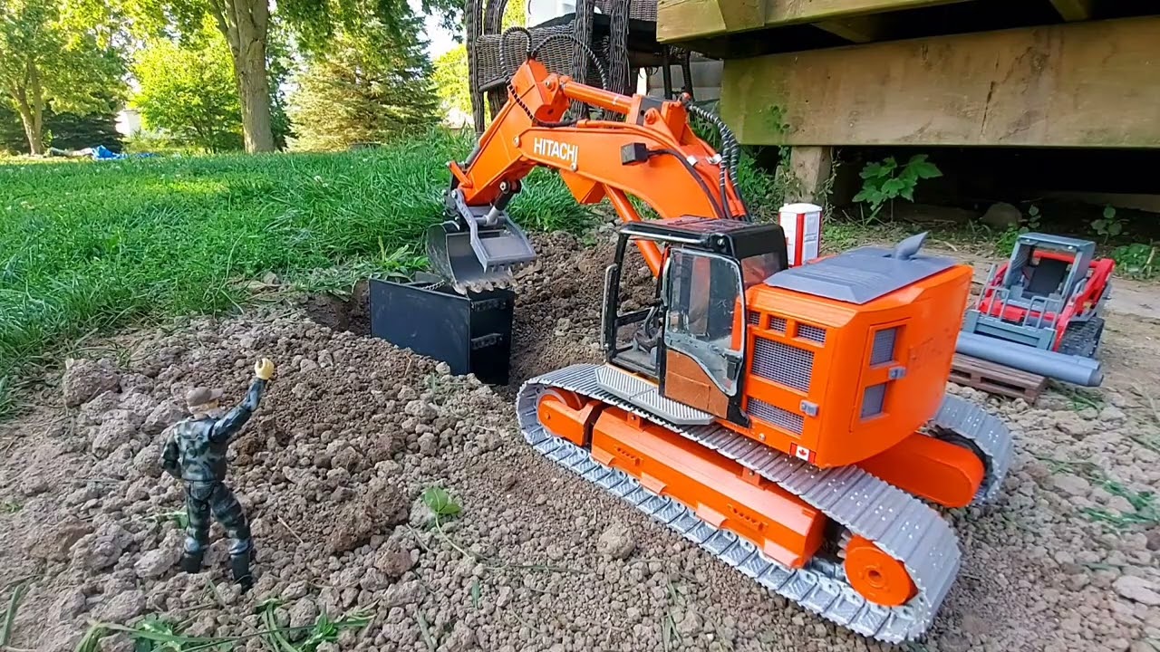 RC Construction ditch work Huina 1550(Hitachi ZX225US-7