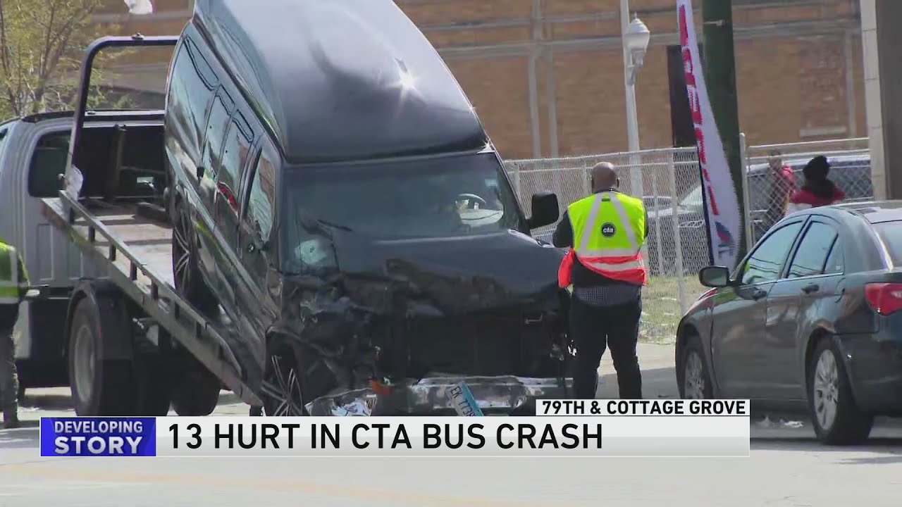 13 injured in CTA bus crash - YouTube