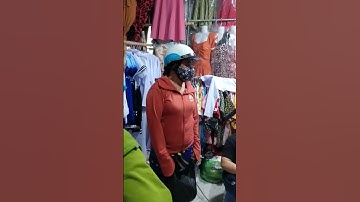 Shop Ngọc Thắm chuyên bán quần áo may sẳn,giầy dép,  đủ các       loại .zalo0386471236.  0382399673