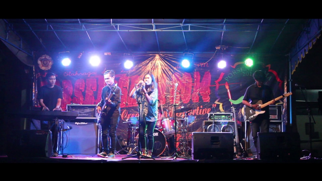 UKM GADJAH MADA BAND - THIS LOVE (MAROON 5 COVER) - YouTube