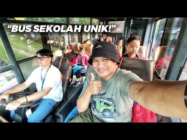 Bus Sekolah di Wonogiri ini Unik! Blusukan Menjemput Siswa, Gak Ada Angkutan Umum class=