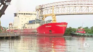 Freighter freed after being stuck at mouth of Cuyahoga River in the Flats
