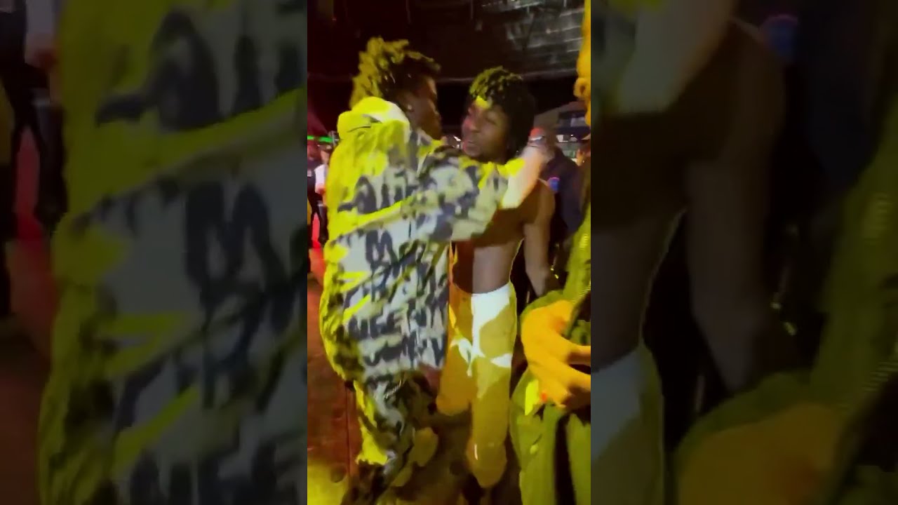 Seyi Vibez Omah Lay Link Up At Burna Boy S London Stadium Concert Burnaboy Afrobeats Music