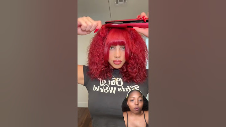 Se pasó plancha en su cabello ondulado 🥴 #shortvideo #shotrs #hairstyle #reaction #peinados #hair
