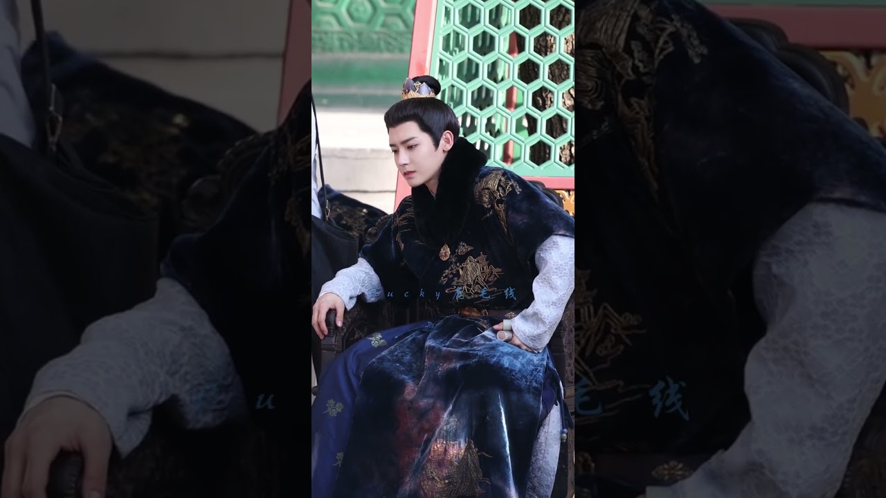 He is feeling unwell😭 #houminghao #侯明昊 #lujianglai #neohou#후명호 #glory  #โหวหมิงฮ่าว #陆江来 #纪伯宰 #红烨