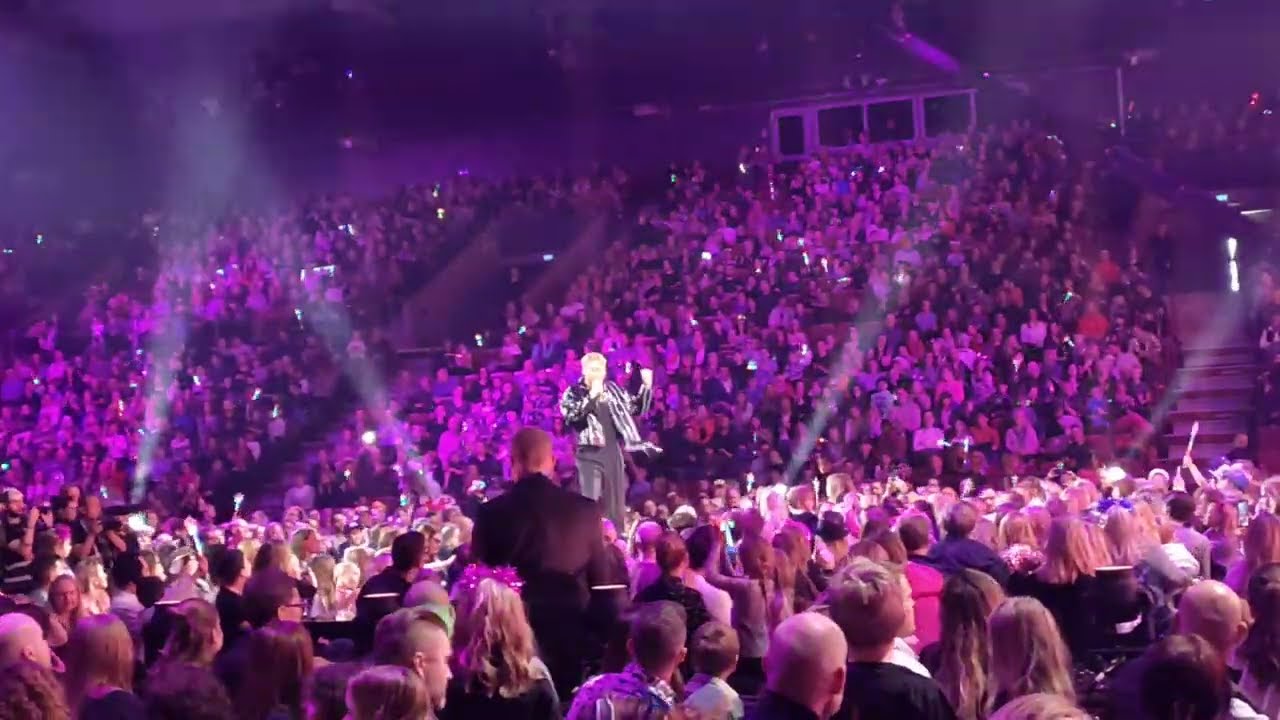 Adam Woods performs Supernatural again (Melodifestivalen, rehearsals, Malmö Arena, 03.02.2024)