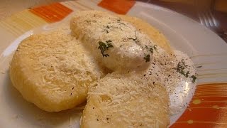 Как приготовить Кнедлики Картофельные На Скорую Руку Gnocchi(Кнедлики, книдли - блюдо из Карпат с картошки. Ингредиенты: Картошка, картофельный крохмал, соль, яйцо (можно..., 2014-12-11T22:54:40.000Z)