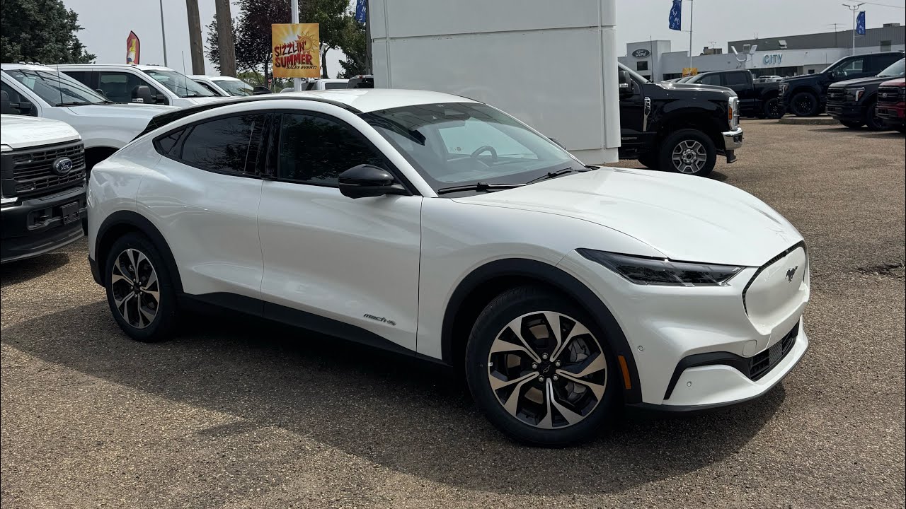 2024 Ford Mach-E Select AWD
