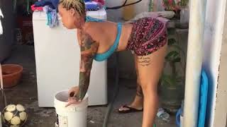 Jennifer Aboul- Bailando Ponteme Twerk