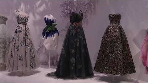 Christian Dior exhibition goes on display at V&A London
