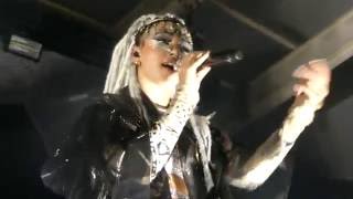 FKA twigs - Pendulum - LIVE HD (2016) Pier Six Pavilion